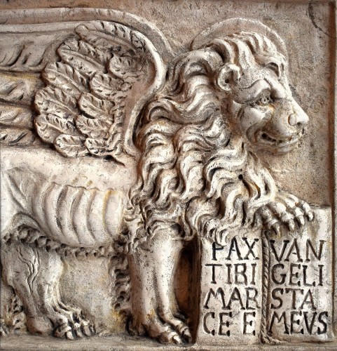 Le Lion de Saint-Marc, sculpture en marbre blanc d'Istrie début 19e siècle - Romano Ischia